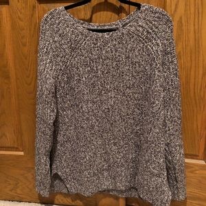 Marbled gray size medium sweater. American eagle